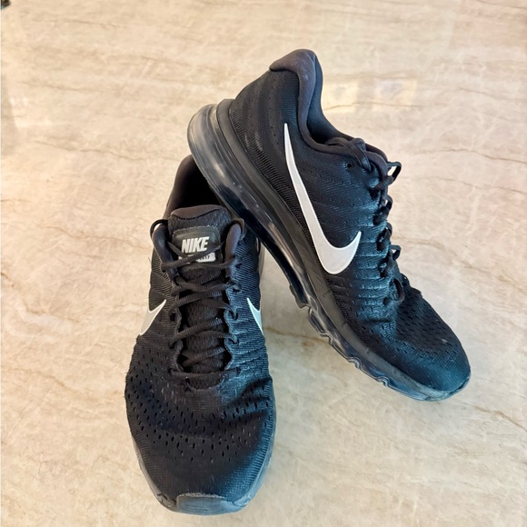 Nike  Air Max 2017 Sneakers - Picture 1 of 5